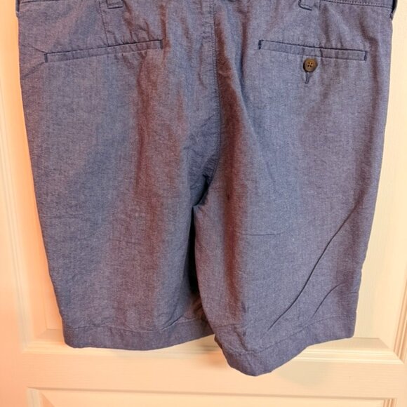 Men's J Crew Shorts - Picture 2 of 3